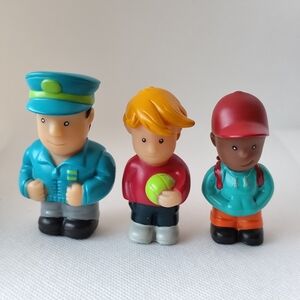 3/$25💙Battat People Figures Lot of 3 Boys and Bus driver